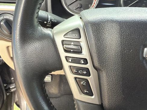 Used 2016 Nissan Titan SV RWD image 31