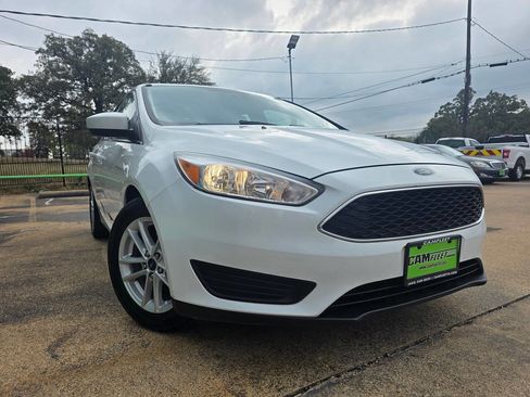 Used 2018 Ford Focus SE image 61
