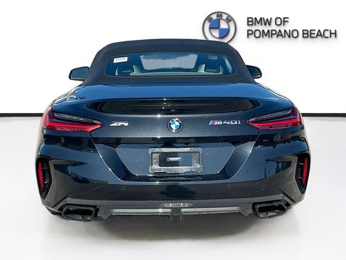 Used 2020 BMW Z4 M40i w/ Executive Package image 6