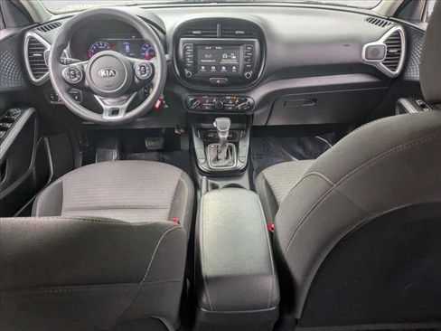 Used 2021 Kia Soul S image 14