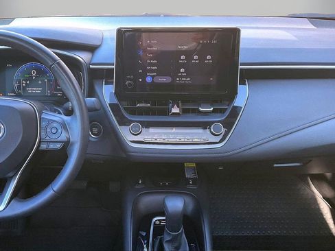 Used 2024 Toyota Corolla XSE image 12