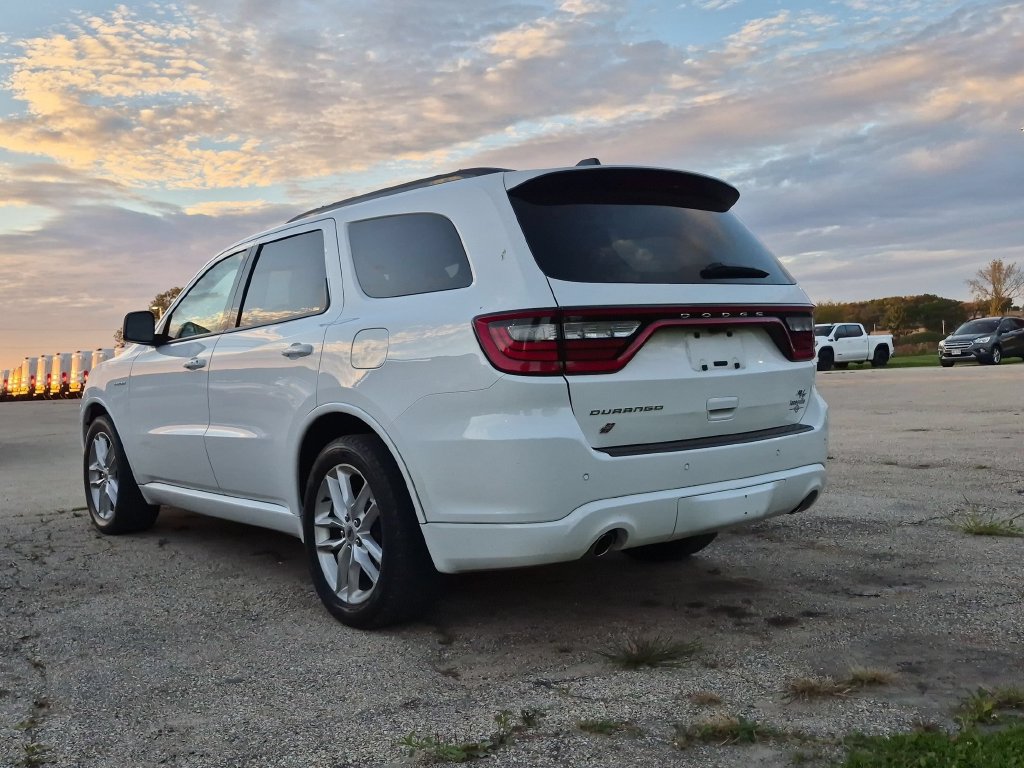 Used 2023 Dodge Durango R/T AWD/4WD image 4
