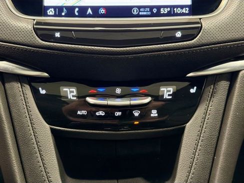 Certified 2025 Cadillac XT5 Premium Luxury w/ LPO, Floor Liner Package AWD/4WD image 14