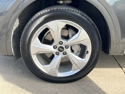 Used 2022 Audi Q5 2.0T Premium Plus w/ Premium Plus Package image 30