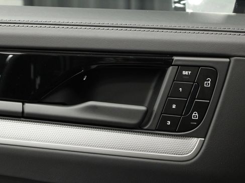 New 2026 Porsche Cayenne S AWD/4WD image 25