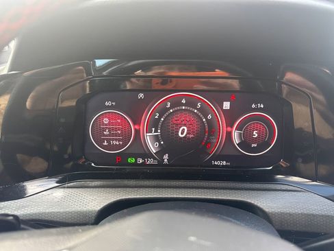 Used 2024 Volkswagen GTI SE FWD image 29