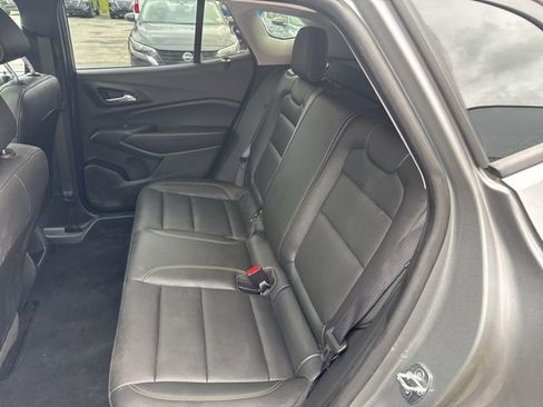 Used 2024 Chevrolet Trax ACTIV w/ Sunroof Package FWD image 48