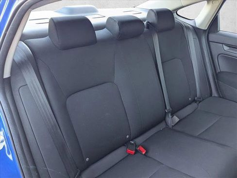 Used 2023 Honda Civic LX image 17