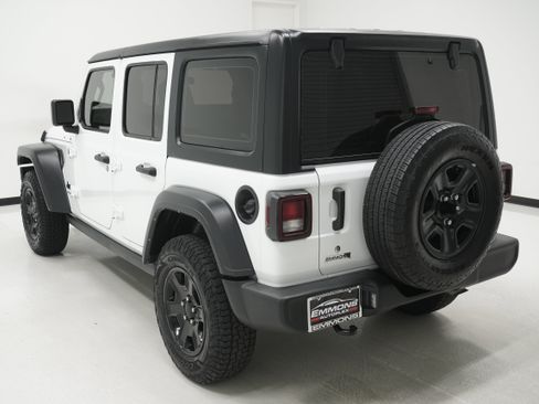 Used 2024 Jeep Wrangler Unlimited Sport AWD/4WD image 6