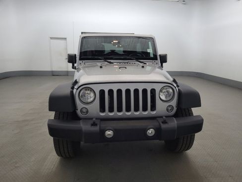 Used 2018 Jeep Wrangler Unlimited Sport S image 14