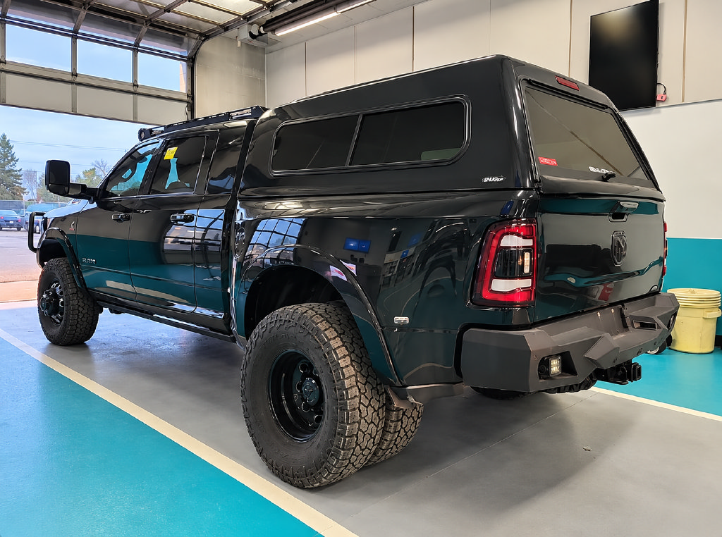 Used 2020 RAM 3500 Limited AWD/4WD image 4
