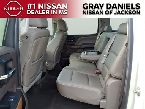 Used 2014 GMC Sierra 1500 SLT w/ SLT Crew Cab Value Package RWD image 25