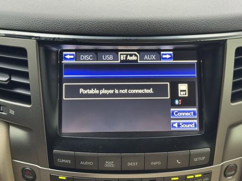 Used 2015 Lexus LX 570 4WD image 29