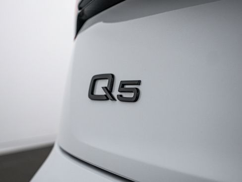 Certified 2023 Audi Q5 e Premium Plus w/ Premium Plus Package image 23