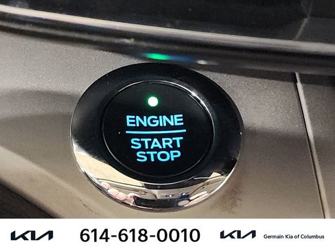 Used 2020 Ford Explorer XLT w/ Equipment Group 202A image 32