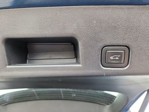 Used 2024 Chevrolet Traverse Z71 w/ LPO, Floor Liner Package image 31