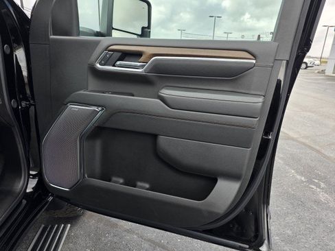 Used 2025 Chevrolet Silverado 2500 High Country w/ High Country Premium Package image 23