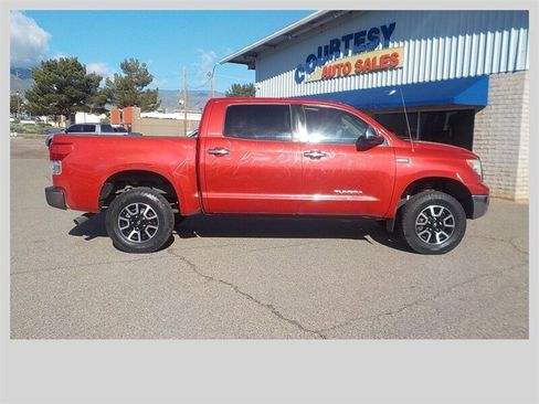 Used 2012 Toyota Tundra Limited w/ Platinum Pkg AWD/4WD image 11
