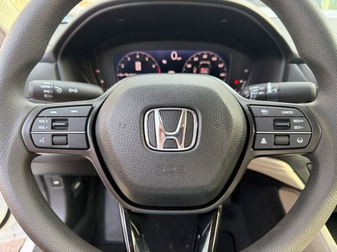 New 2025 Honda Accord SE image 18