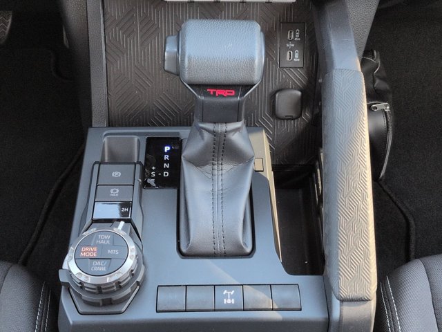 Used 2026 Toyota Tacoma TRD Off-Road AWD/4WD image 19