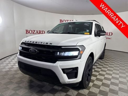Certified 2023 Ford Expedition Limited image 3