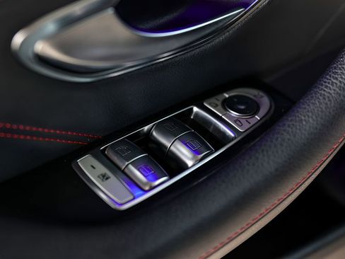 Used 2021 Mercedes-Benz E 53 AMG 4MATIC Sedan image 41