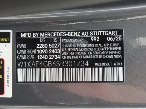 New 2025 Mercedes-Benz C 300 Sedan image 32