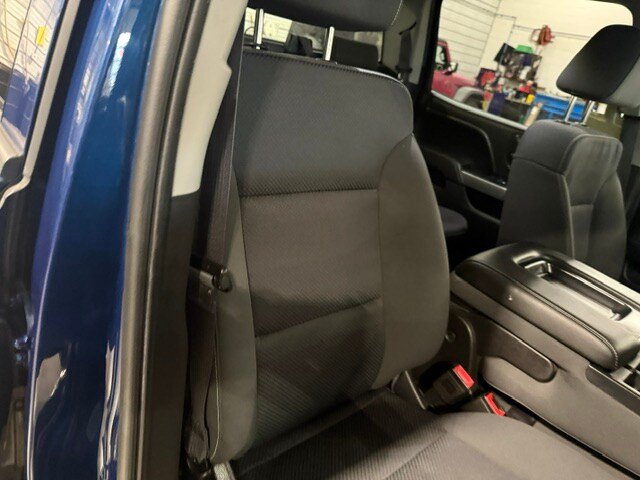 Used 2017 Chevrolet Silverado 1500 LT w/ All Star Edition AWD/4WD image 12