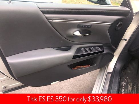 Used 2022 Lexus ES 350 w/ Premium Package image 12