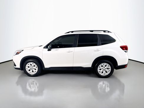Used 2022 Subaru Forester AWD/4WD image 6