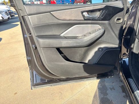 Used 2022 Acura MDX SH-AWD w/ Advance Package image 13