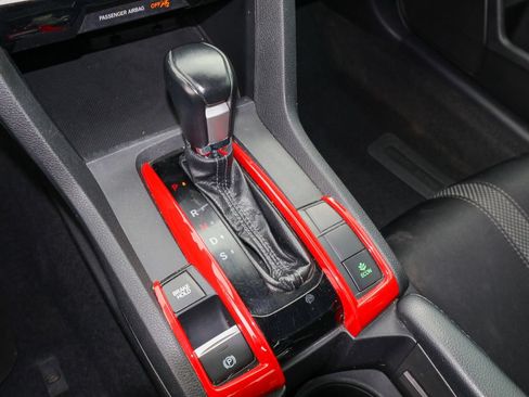 Used 2020 Honda Civic Sport image 23