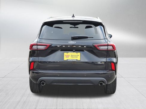 Used 2023 Ford Escape ST-Line w/ Tech Pack #1 image 6
