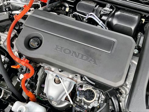 Certified 2025 Honda Civic Sport image 33