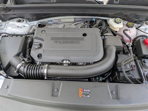 New 2025 Buick Envision Sport Touring image 37