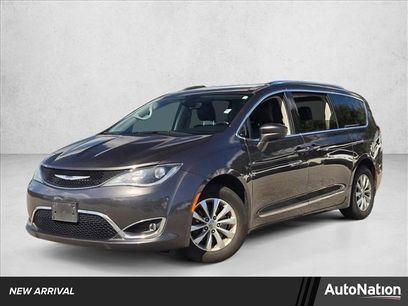 Used 2019 Chrysler Pacifica Touring-L