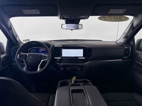 Used 2024 Chevrolet Silverado 1500 RST image 25