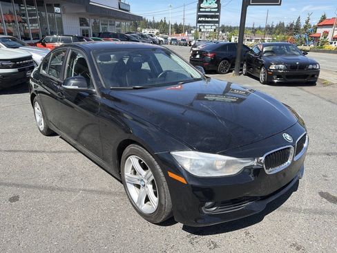 Used 2013 BMW 328i Sedan RWD image 9