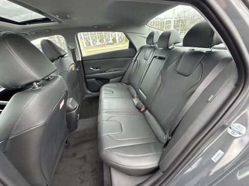 Used 2026 Hyundai Elantra Limited FWD image 26