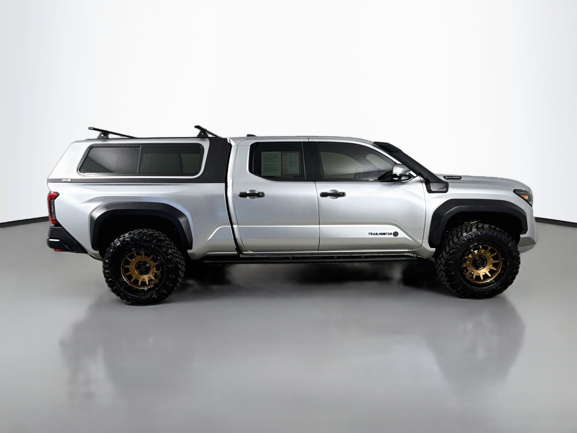 Certified 2025 Toyota Tacoma 4x4 Double Cab Hybrid image 9
