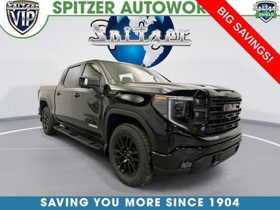 New 2026 GMC Sierra 1500 Elevation w/ Elevation Premium Package