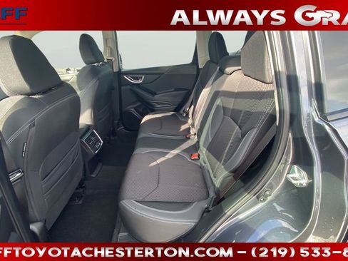 Used 2023 Subaru Forester Premium image 23