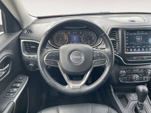 Used 2021 Jeep Cherokee Latitude Lux w/ Comfort/Convenience Group image 12