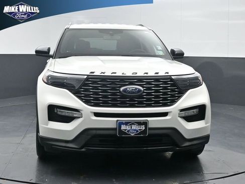 Used 2022 Ford Explorer ST-Line RWD image 2