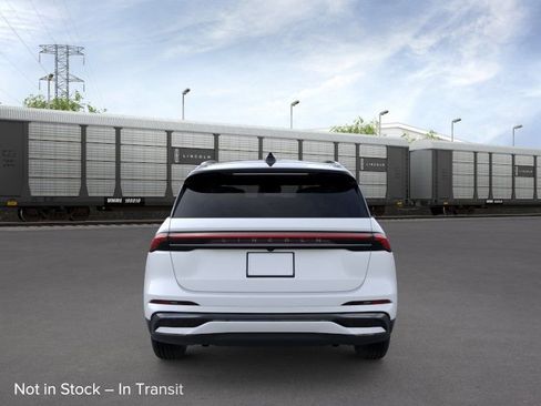 New 2026 Lincoln Nautilus Reserve AWD/4WD image 5
