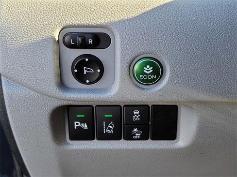 Used 2018 Honda Pilot Elite image 26