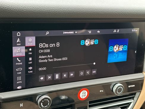 Certified 2025 Porsche Macan image 20