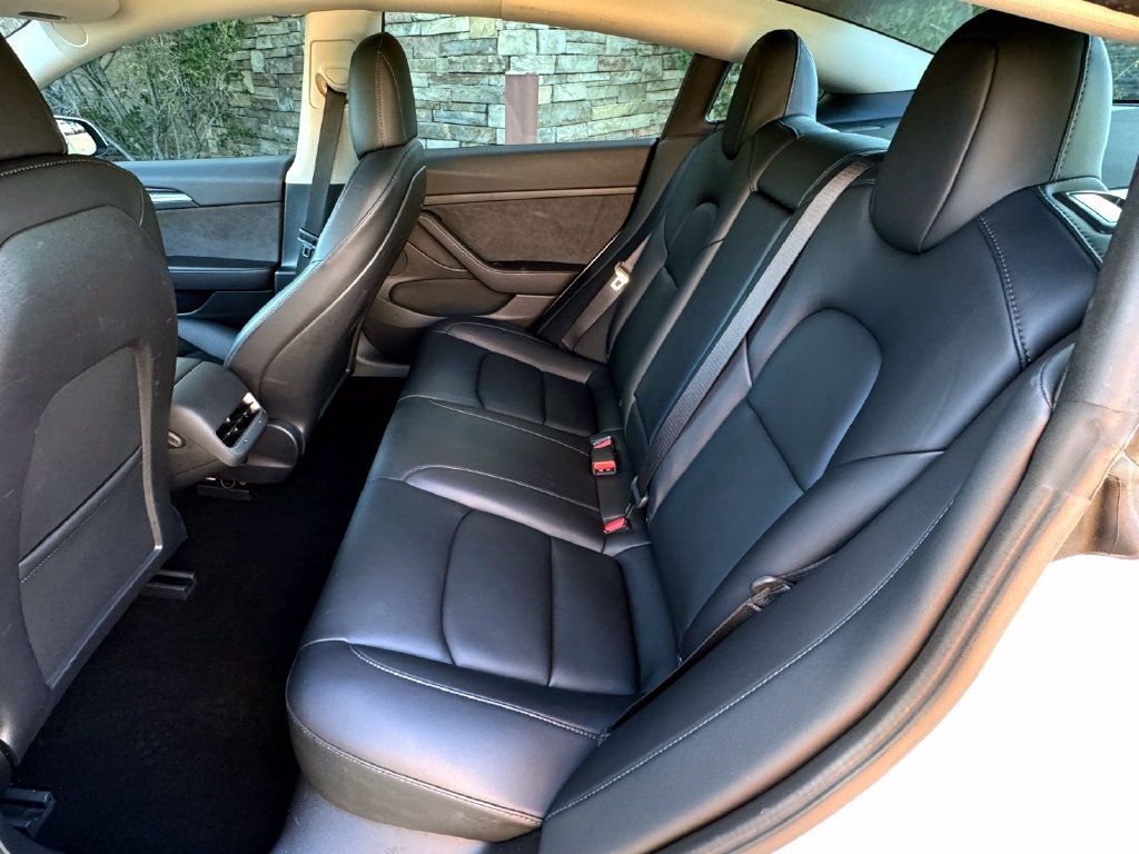 Used 2022 Tesla Model 3 Performance AWD/4WD image 33