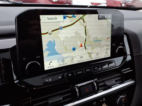 Certified 2025 Nissan Pathfinder Platinum w/ Black Appearance Package image 25