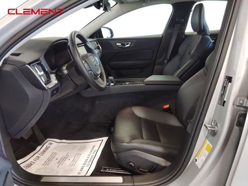 Used 2025 Volvo S60 B5 Core image 24